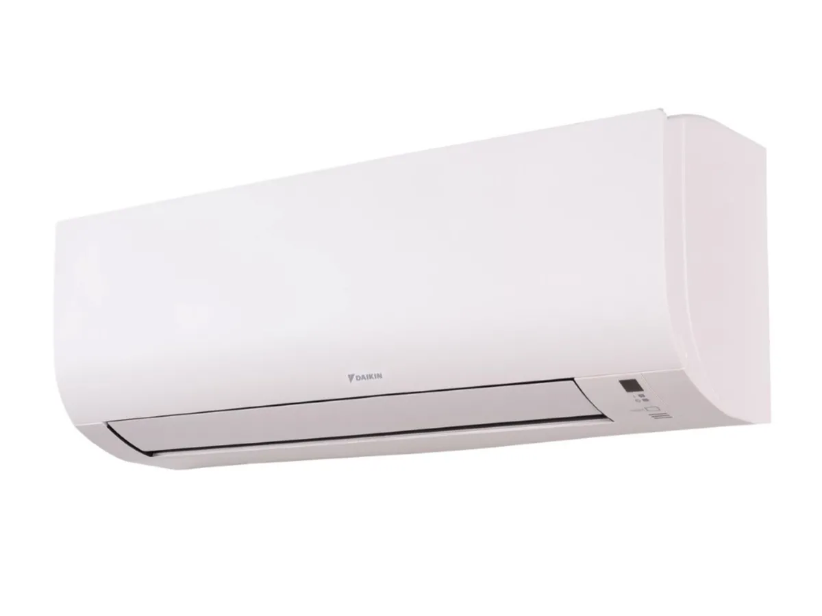 Poza bloc interior DAIKIN Inverter R32 COMFORA FTXP50N+RXP50N A++, din partea dreapta