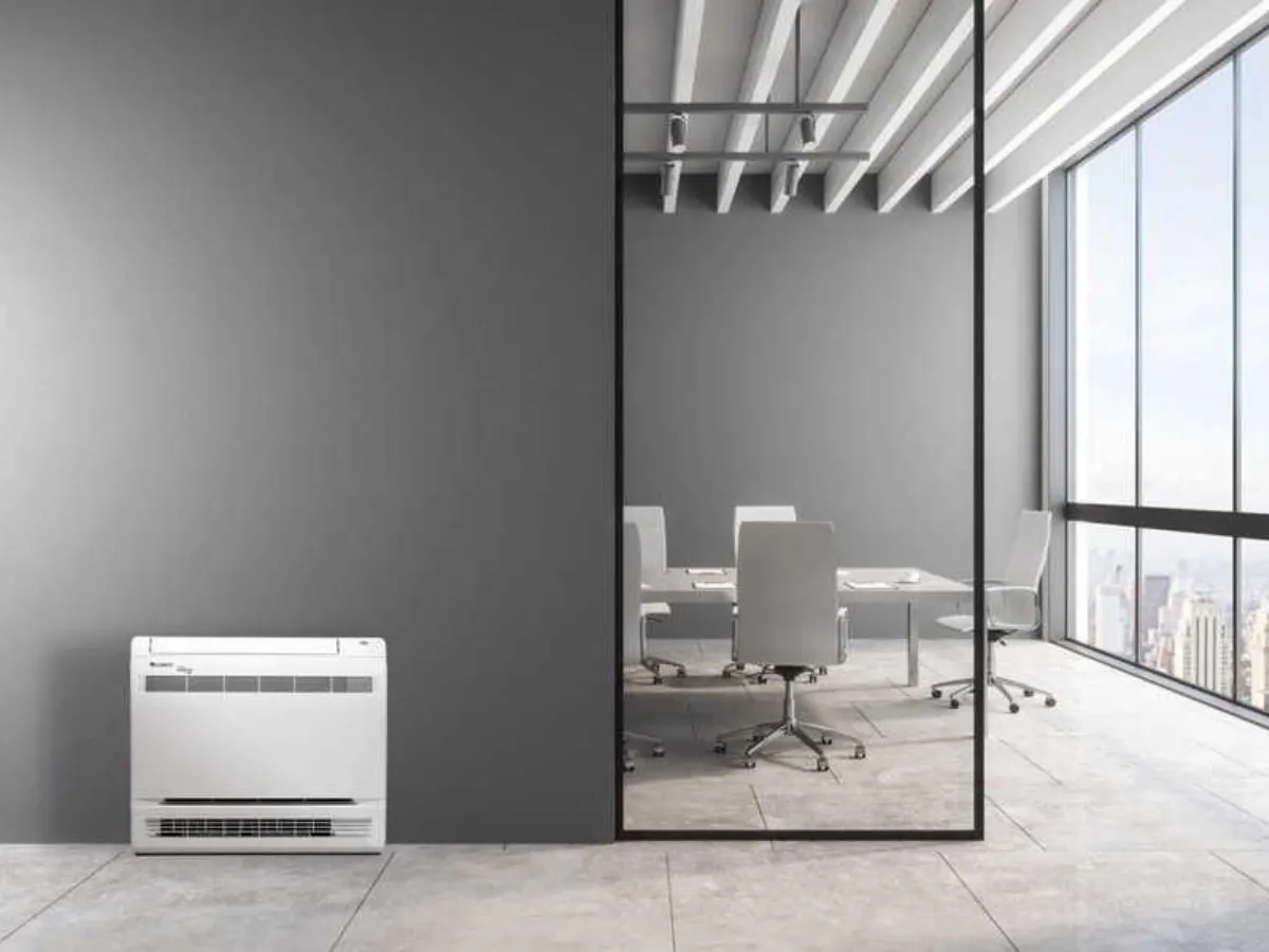 Poza bloc interior pe perete GREE de tip CONSOLA Inverter R32 GEH18AA-K3DNA1D