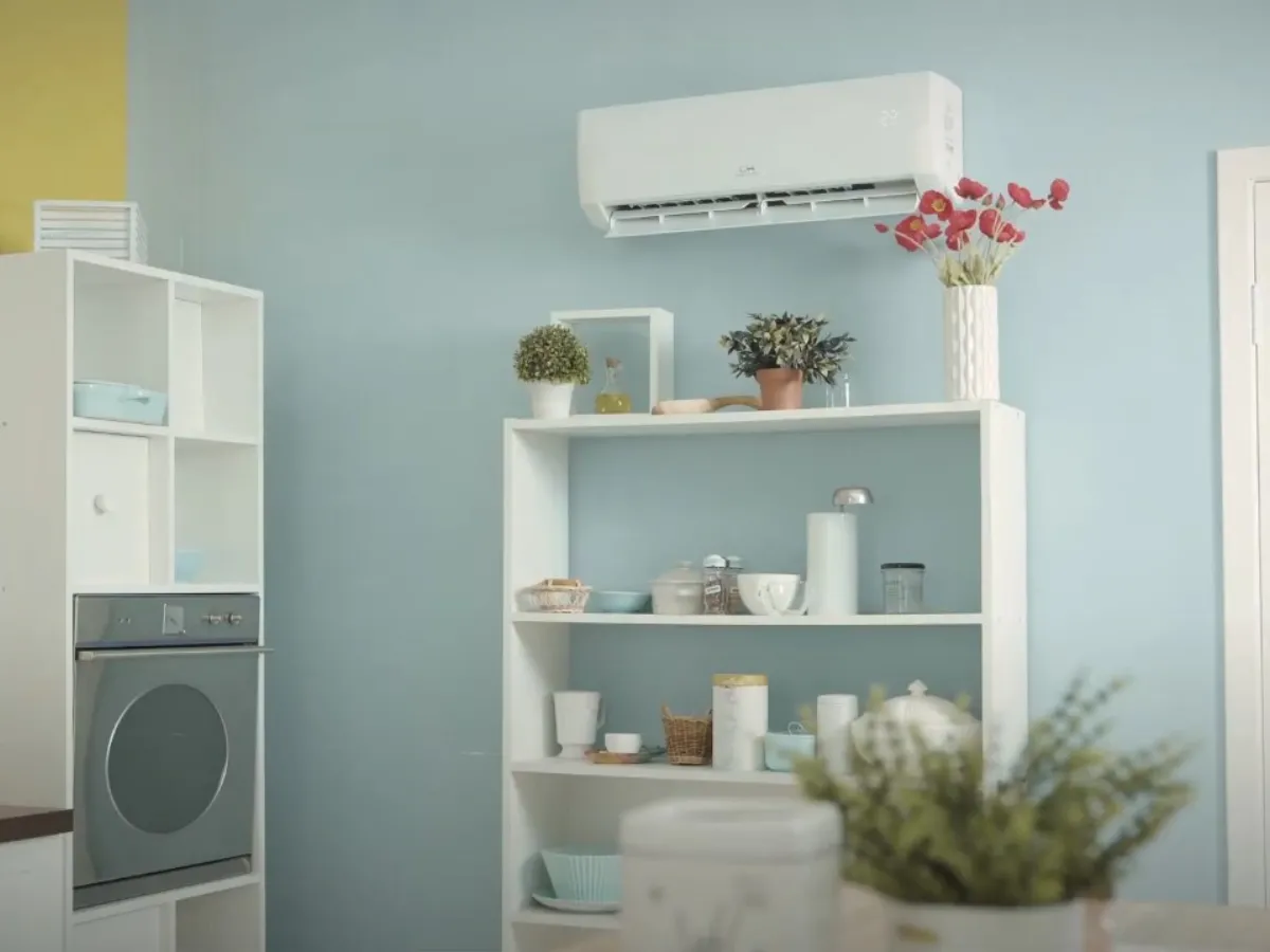 Poza bloc interior deschis Сooper Hunter Vital Inverter R32 CH-S24FTXF in bucatarie